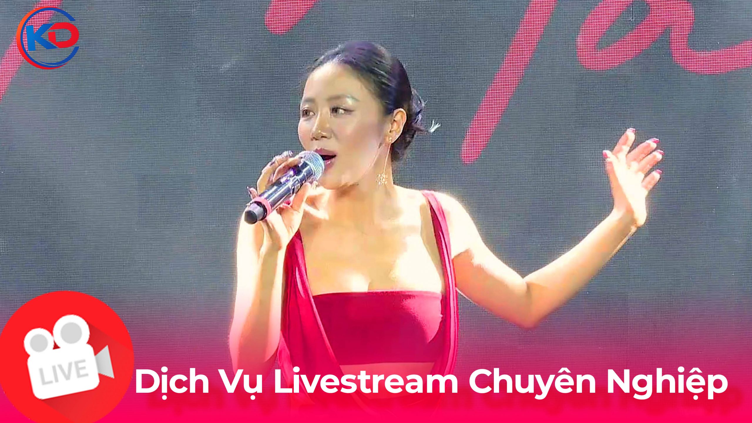 Giải pháp Live LED tại TPHCM truyền tín hiệu camera cận cảnh ca sĩ lên màn hình LED sự kiện