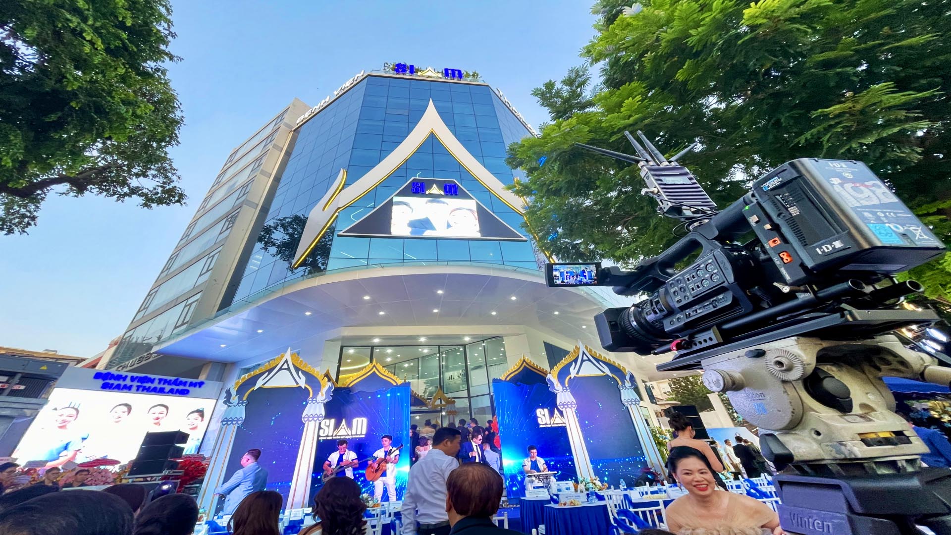 Dịch Vụ Live LED Họp Báo – Ra Mắt Sản Phẩm